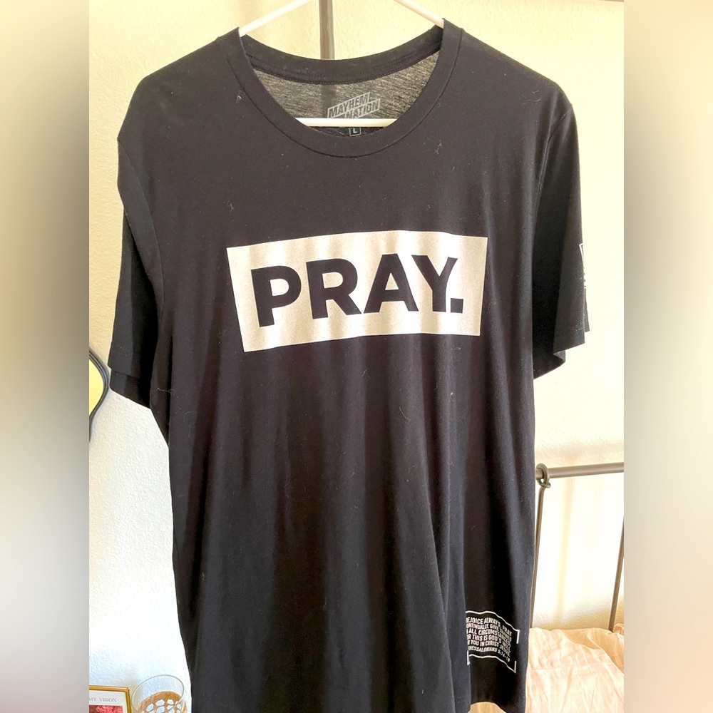 CrossFit Mayhem PRAY T-Shirt - Large